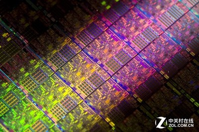 芯片制程大突破 1nm晶体管在美国诞生及其对软件开发的影响