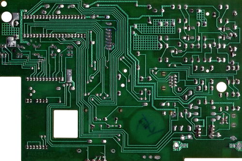 专用集成电路设计与软件开发的界定 技术、流程与应用的差异辨析